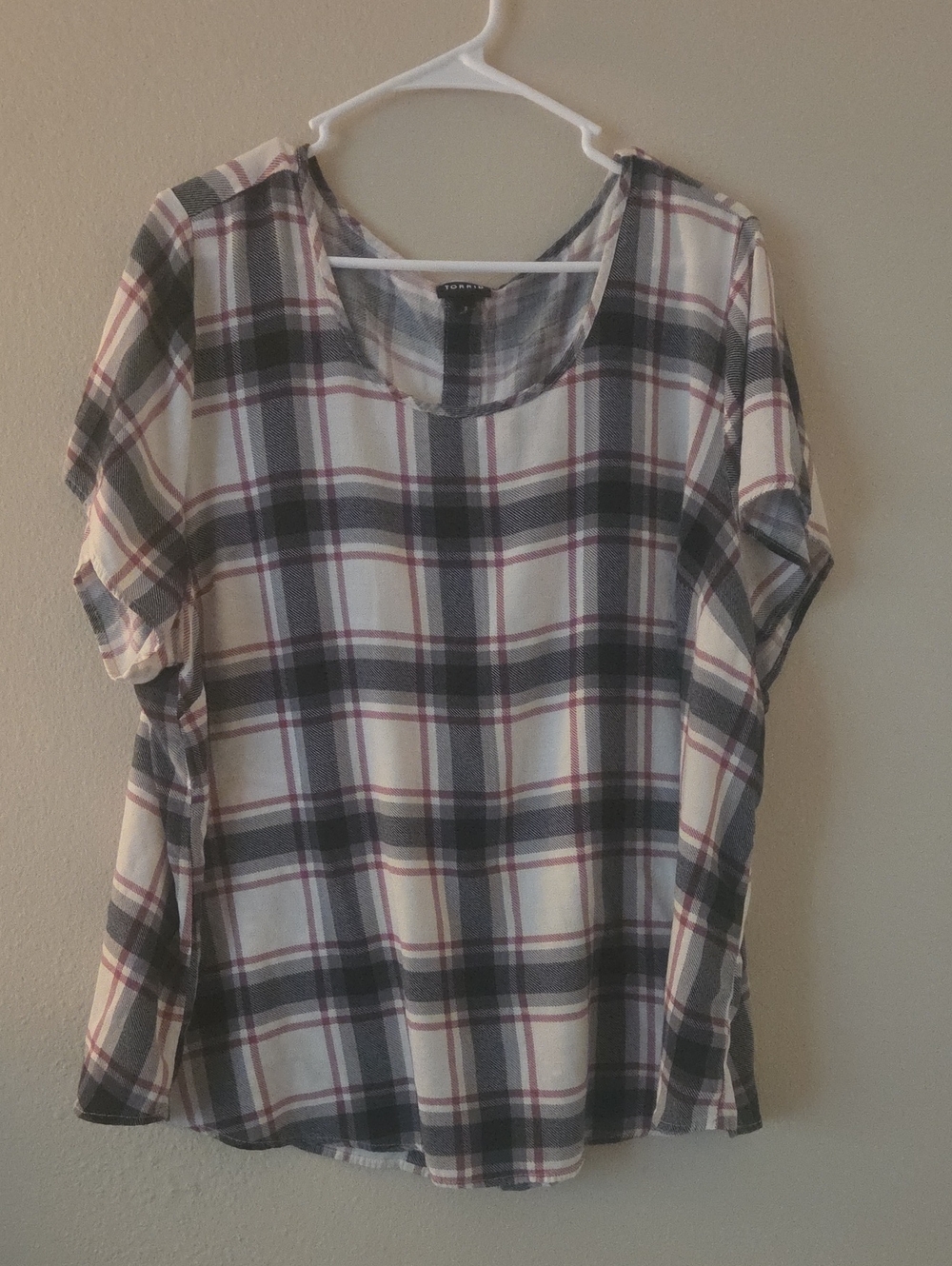 Torrid Button Back Blouse
